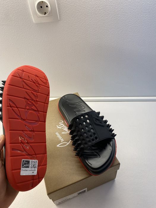 Мъжки чехли Louboutin