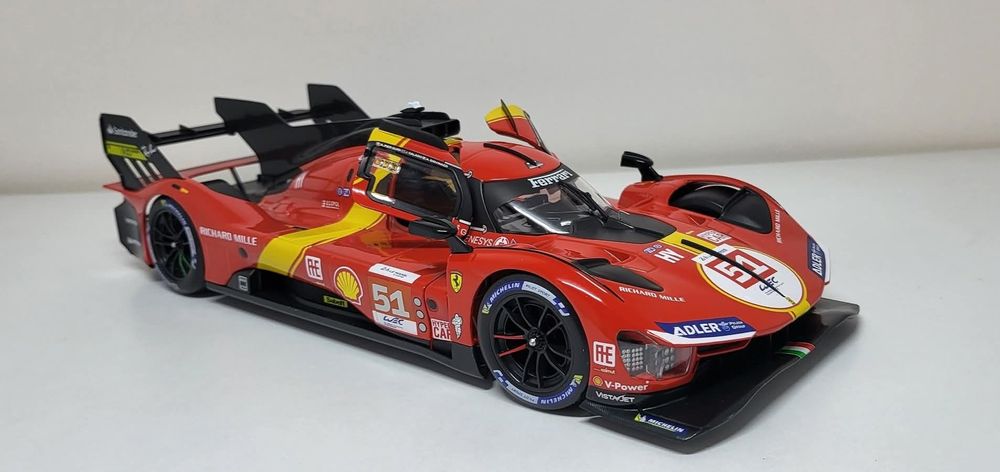 Machetă Ferrari 499P 1/18 Bburago