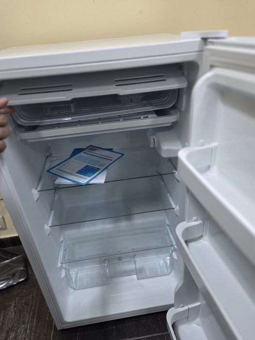 Мини хладилник Star Light 93 литра