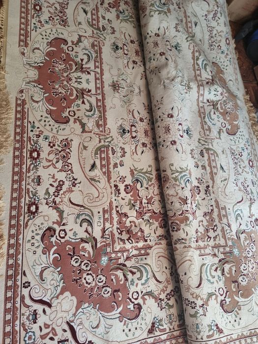 Ковер продам хороший