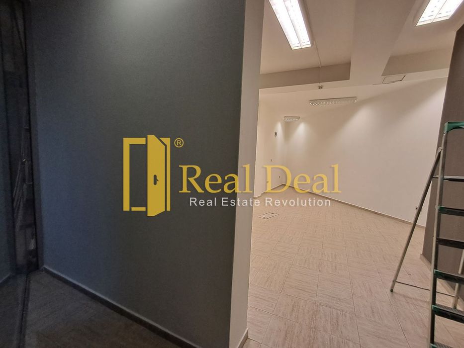 Офис в София-Младост 1 площ 39 цена 220