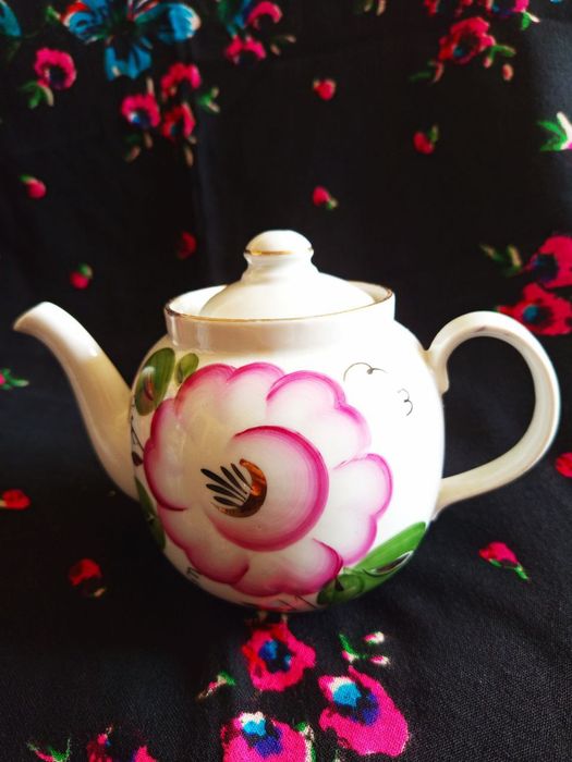 Чайник,коса, фарфор СССР