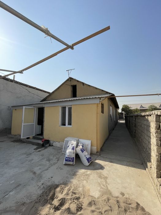 Yuqori Chirchiq tumani  Iyk ota da 8 sotix hovli sotiladi