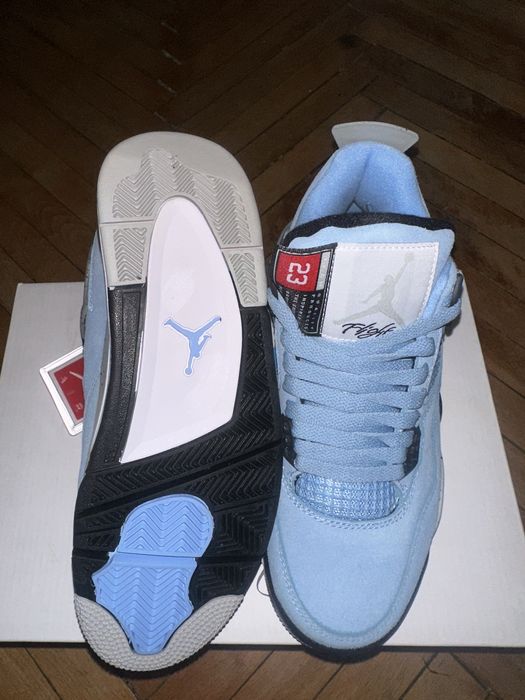 Jordan 4 university blue