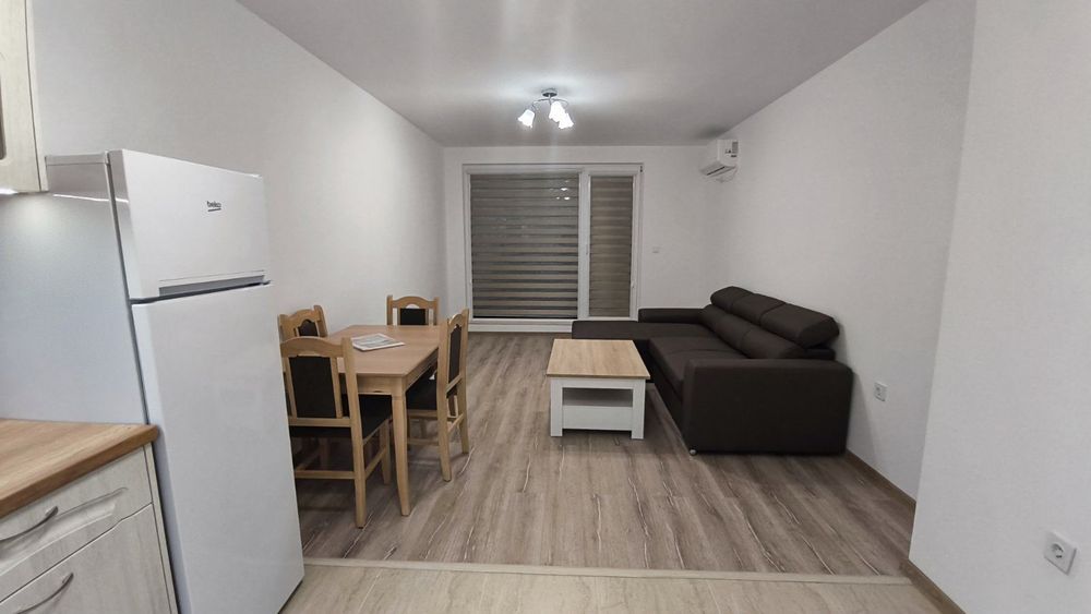 Дава се под наем Двустаен апартамент в Пловдив, Въстанически - 74 кв.м за 423.3 € - Снимка #1