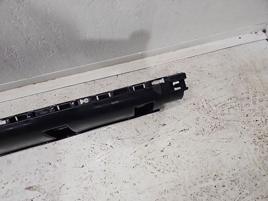 Prag lateral dreapta Dacia Duster [Fabr 2010-2017] 768505017R