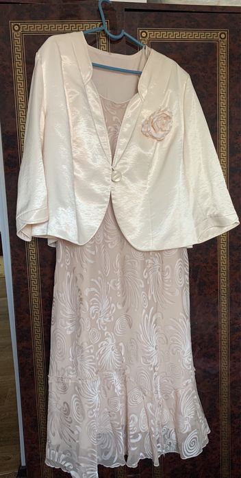 Платья большемерка