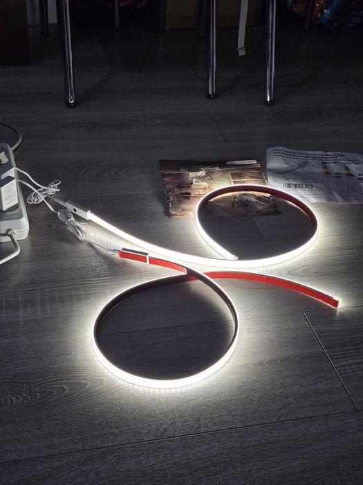 Set 2 benzi LED SIBI LIGHTING 1m sub dulap – Alb, dimabile, cu senzor