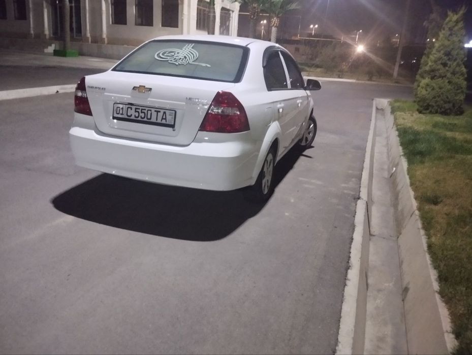 Nexia 3 sroshna sotladi