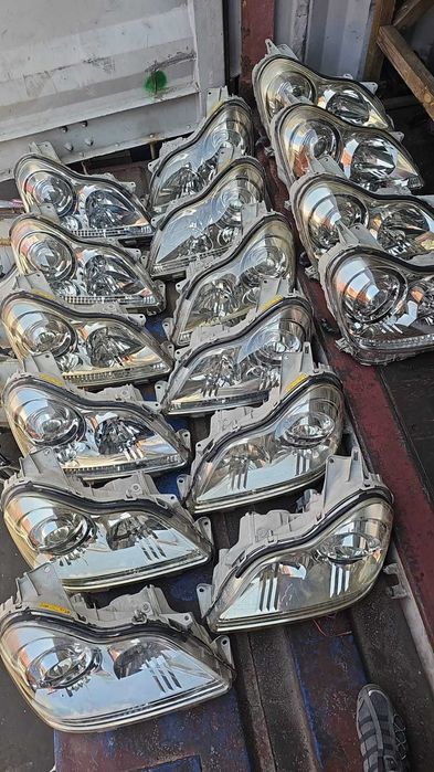 Фары на Тойота crown majesta