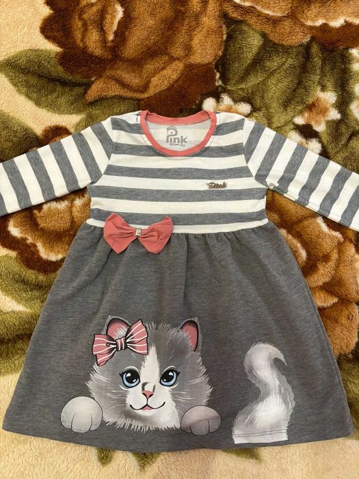 Продам платья на маленьких принцесс