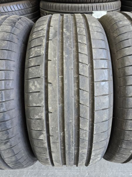 235/45/18 DUNLOP 4бр