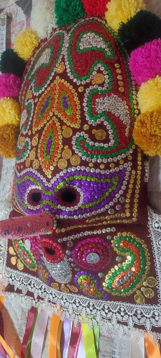 Кукерска маска, гугла, уникат, арт, ръчна бродерия