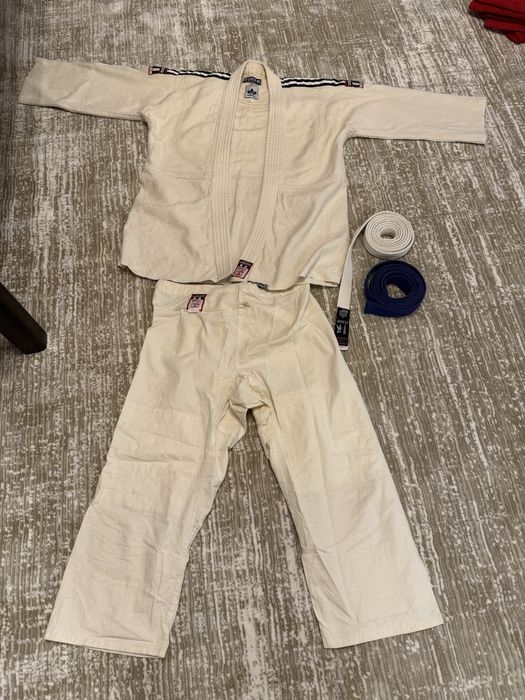 Кимоно для единоборств