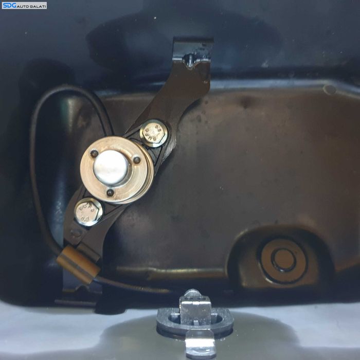 Baie Ulei cu Senzor Nivel Suzuki Swift 1.3 D 2004 - 2010 Cod SDGM12 [AV1784]