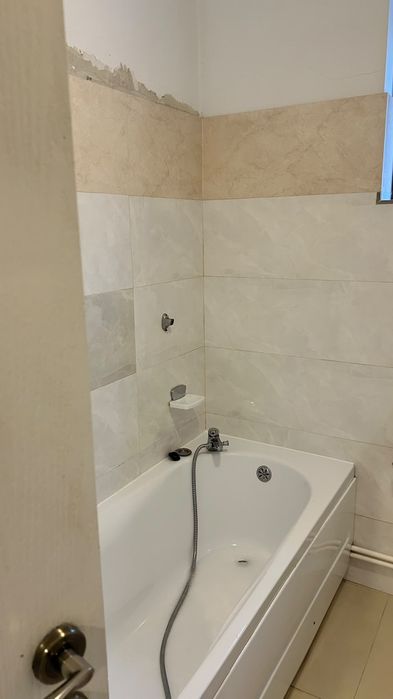Apartament cu trei camere