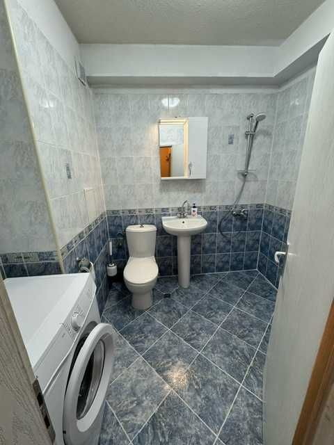 Дава се под наем Двустаен апартамент в София, Дианабад - 63 кв.м за 499 € - Снимка #2