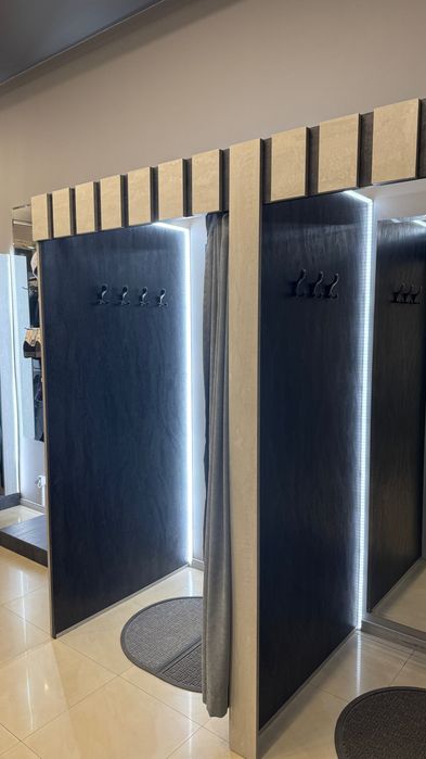 Оборудване за магазин за дрехи