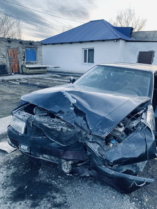 Продается ауди 80 срочноо