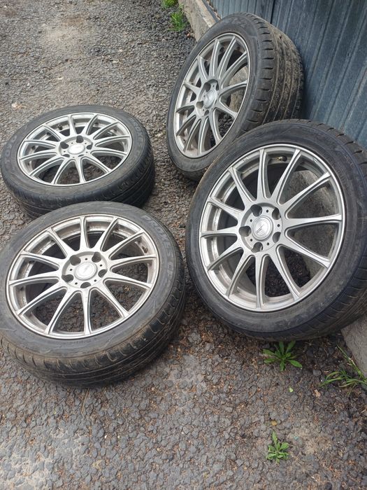 Продам диски с резиной