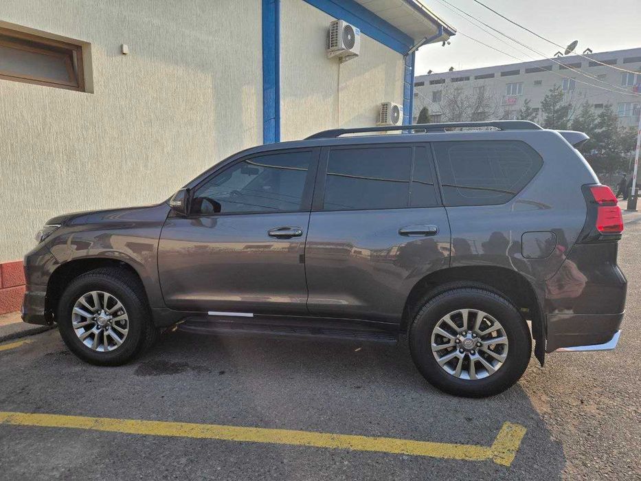 Toyota Land Cruiser Prado 150 - Идеальное состояние, после полного ТО!