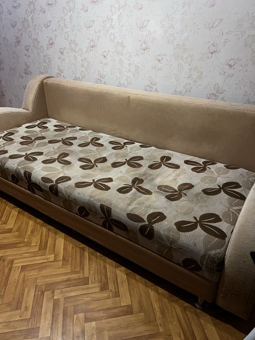 Отдам бесплатно кровать-диван