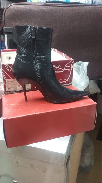 Осенние ботинки и осенние полусапожки