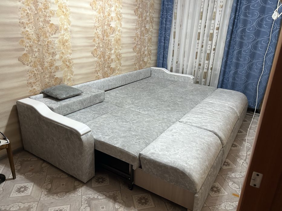 Диван большой 3м