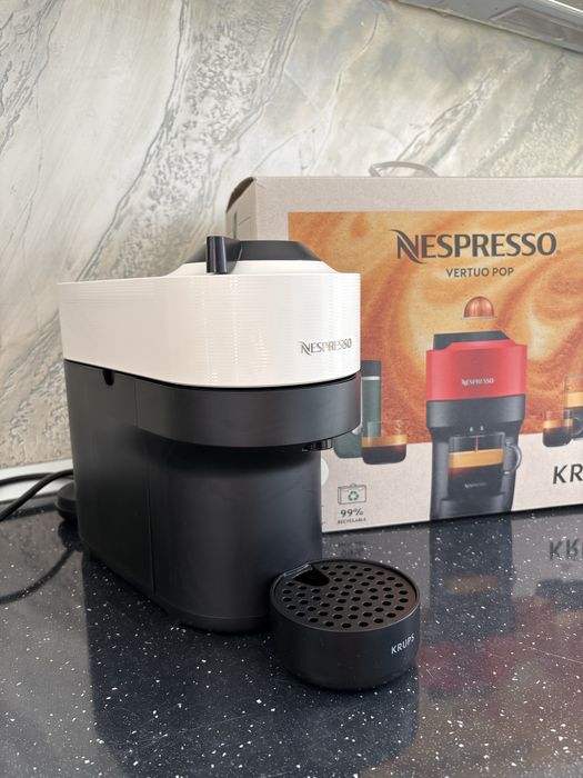 Aparat cafea Nespresso Vertuo Pop