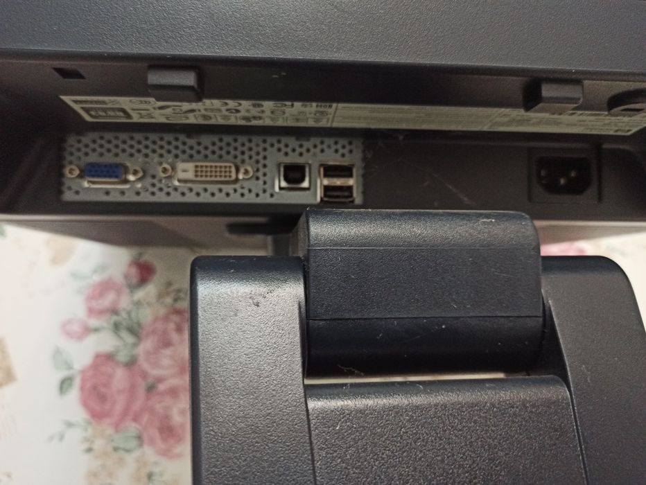 Продам монитор HP