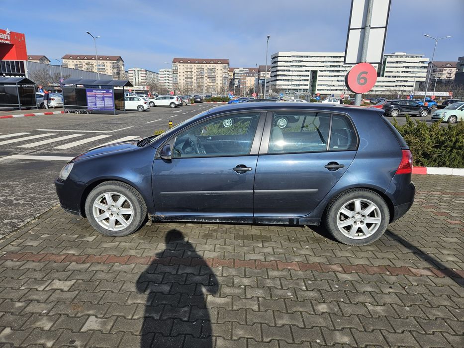 Vând Golf 5, 2.0 FSI