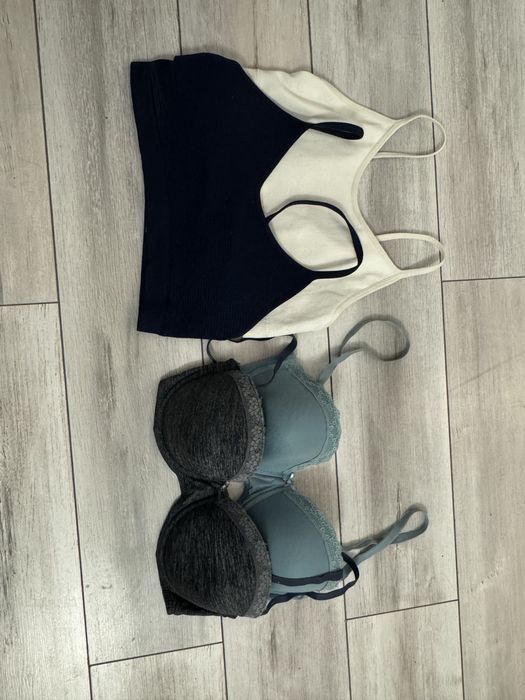 Lot sutiene bustiere 75c