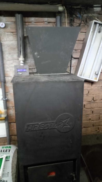 Допълнителен бункер за пелети