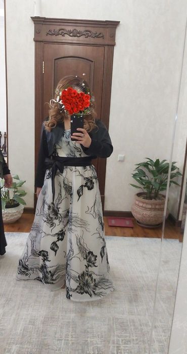 Вечернее платье в отличном состоянии