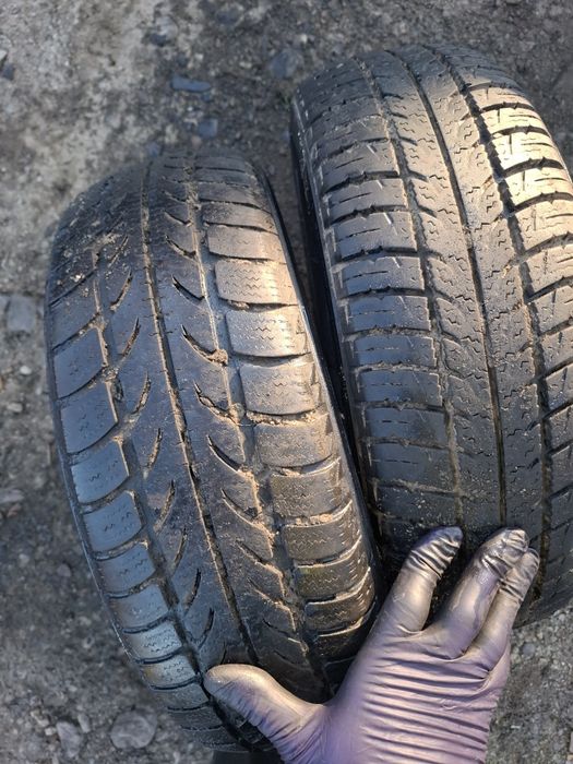 Vand 2 anvelope 165 65 13 hankook de iarna bune