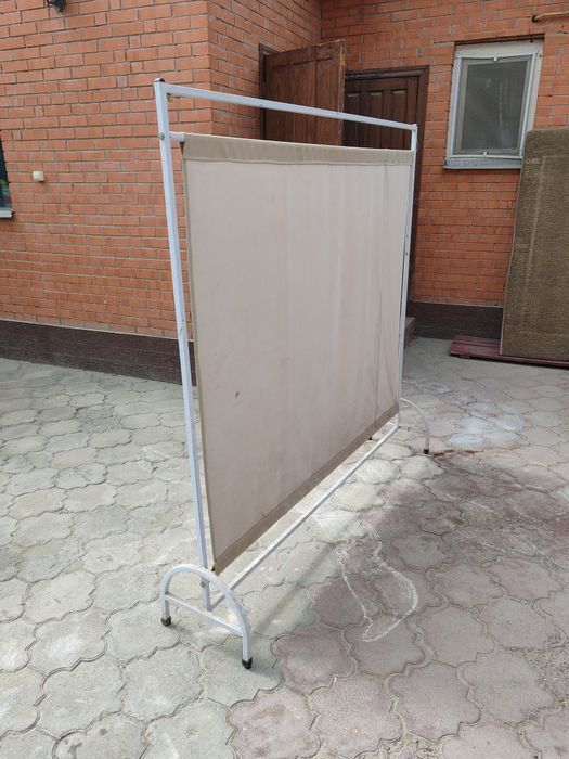 Ширма медицинская