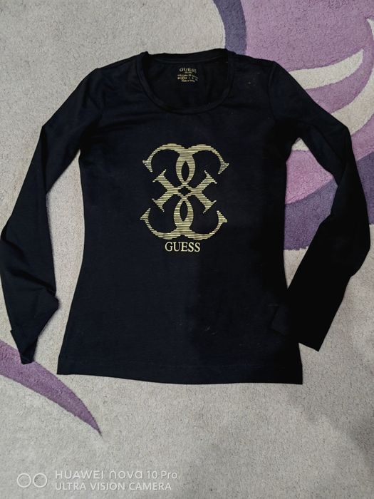 Страхотен сет Guess