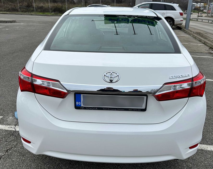 Toyota Corolla 1.6 Седан