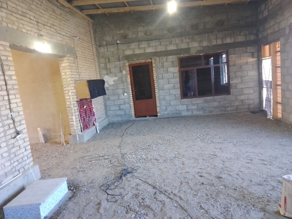 Уй сотилади 9 соток