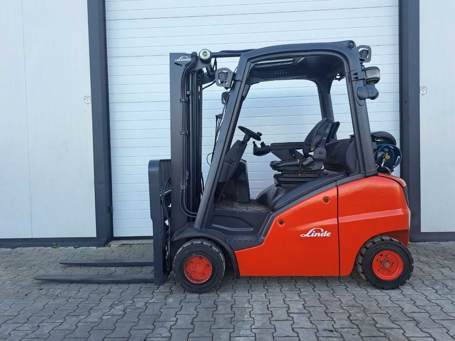 Мотокар Linde H20T - от АБ Сервиз мотокари, газокари, електрокари