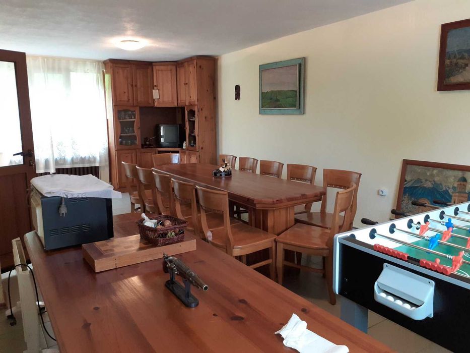 Дава се под наем Къща в Разлог - 200 кв.м за 153 € - Снимка #15