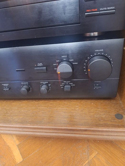 Продавам Yamaha  ax570