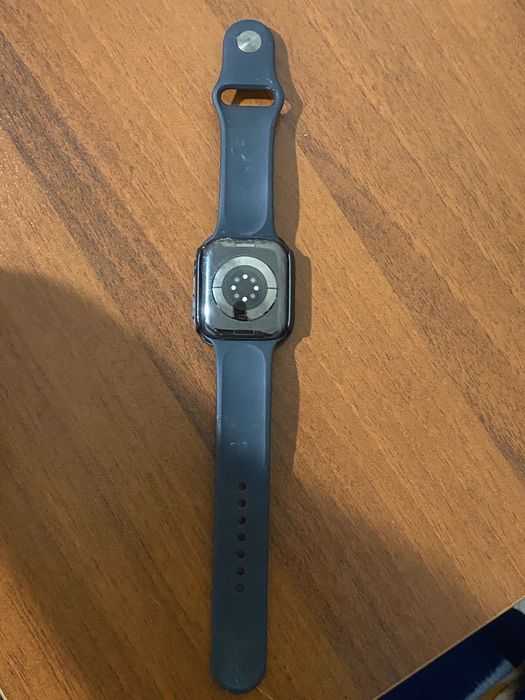 Apple watch 8 series