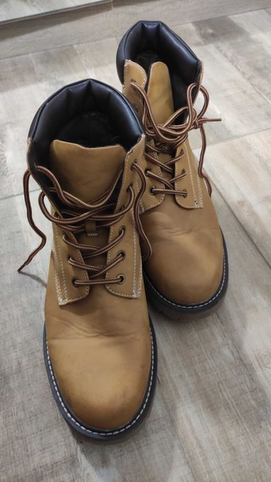 Мъжки обувки, тип боти