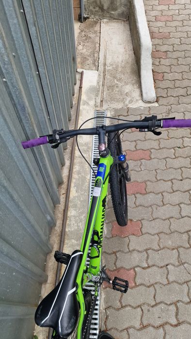 Vand bicicleta dirt jumper