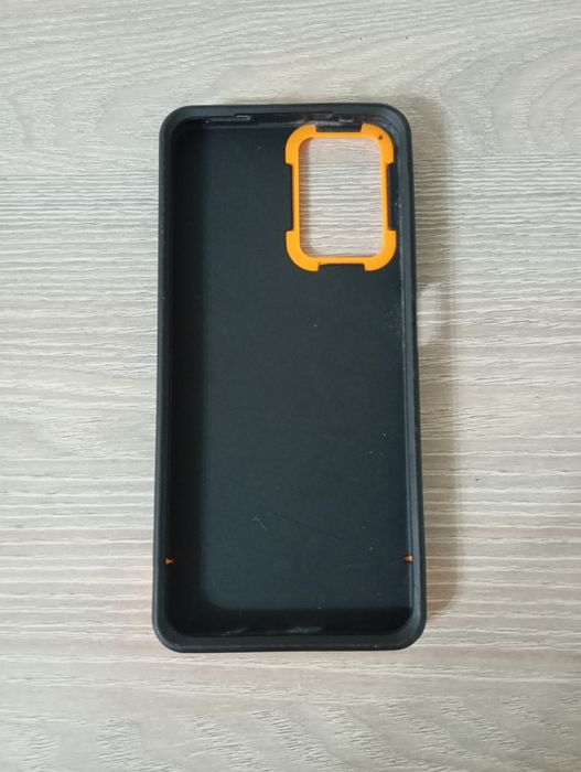 Продам чехол Baron FILOU