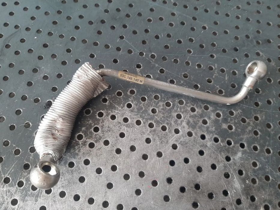 conducta ulei 1.4 tfsi cdg vw passat b6 3c 03g145140m