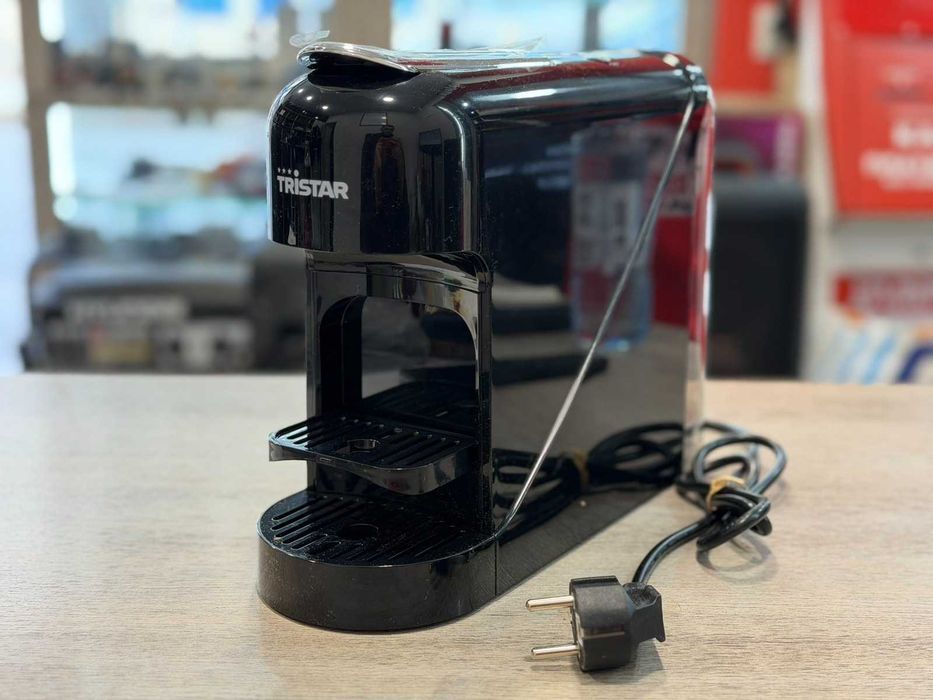 Кафе Машина с Капсули за Nespresso Tristar CM-2300