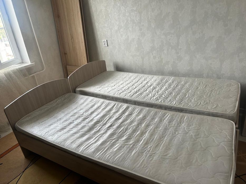 Продам подростковые односпальные кровати.
