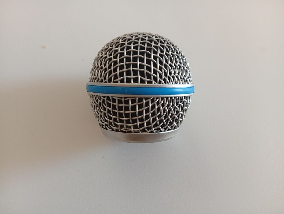 Site,grile microfon beta 58 și SM 58